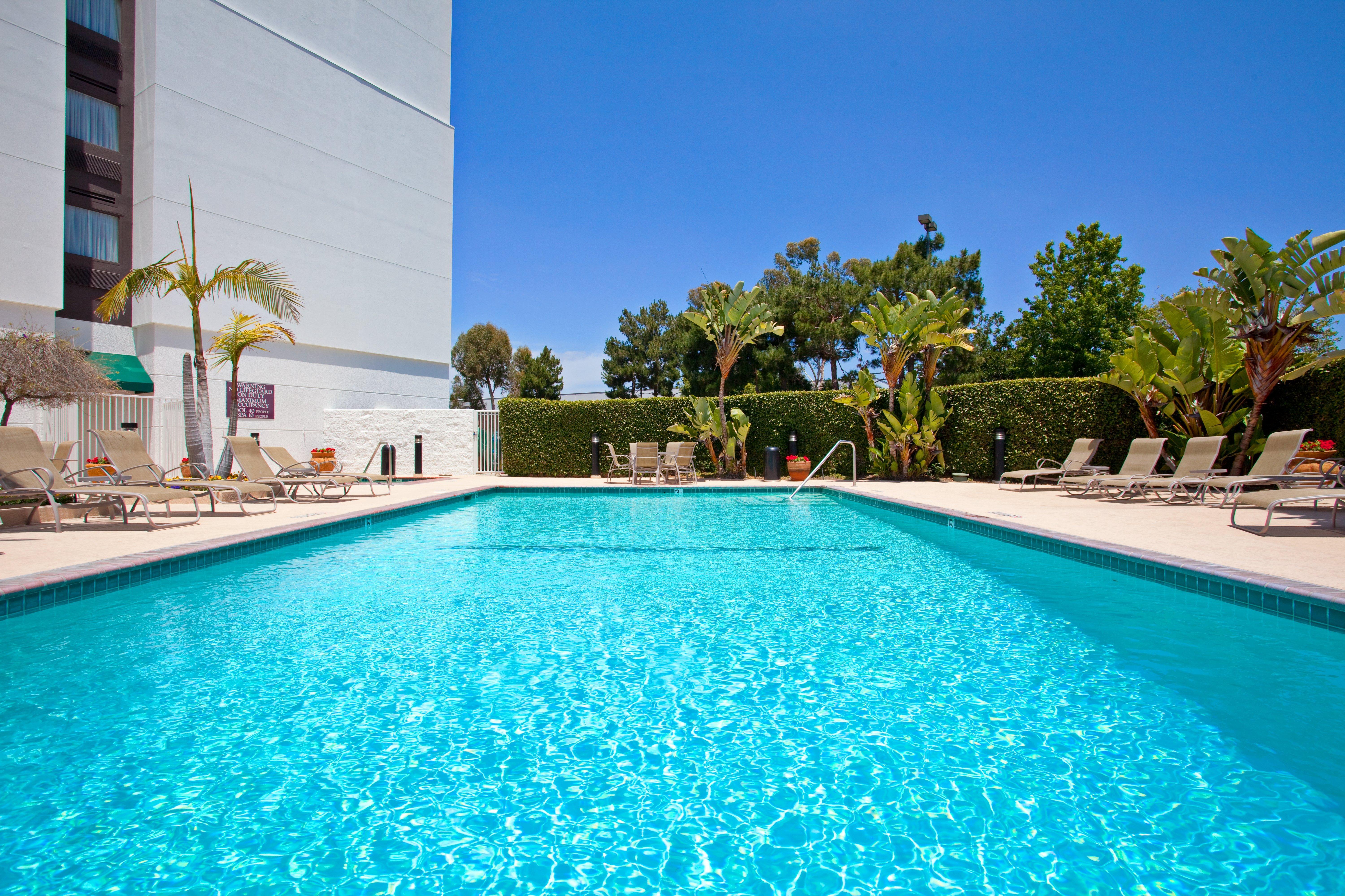 Holiday Inn La Mirada Buena Park By Ihg מראה חיצוני תמונה