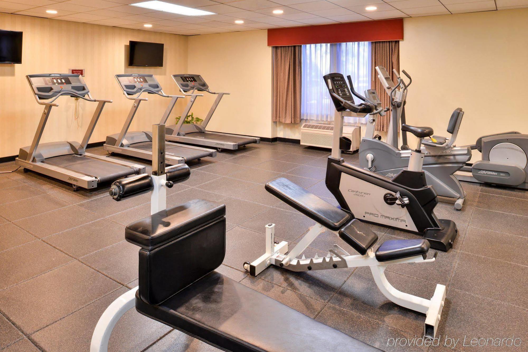 Holiday Inn La Mirada Buena Park By Ihg מראה חיצוני תמונה