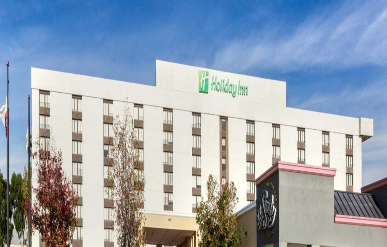 Holiday Inn La Mirada Buena Park By Ihg מראה חיצוני תמונה